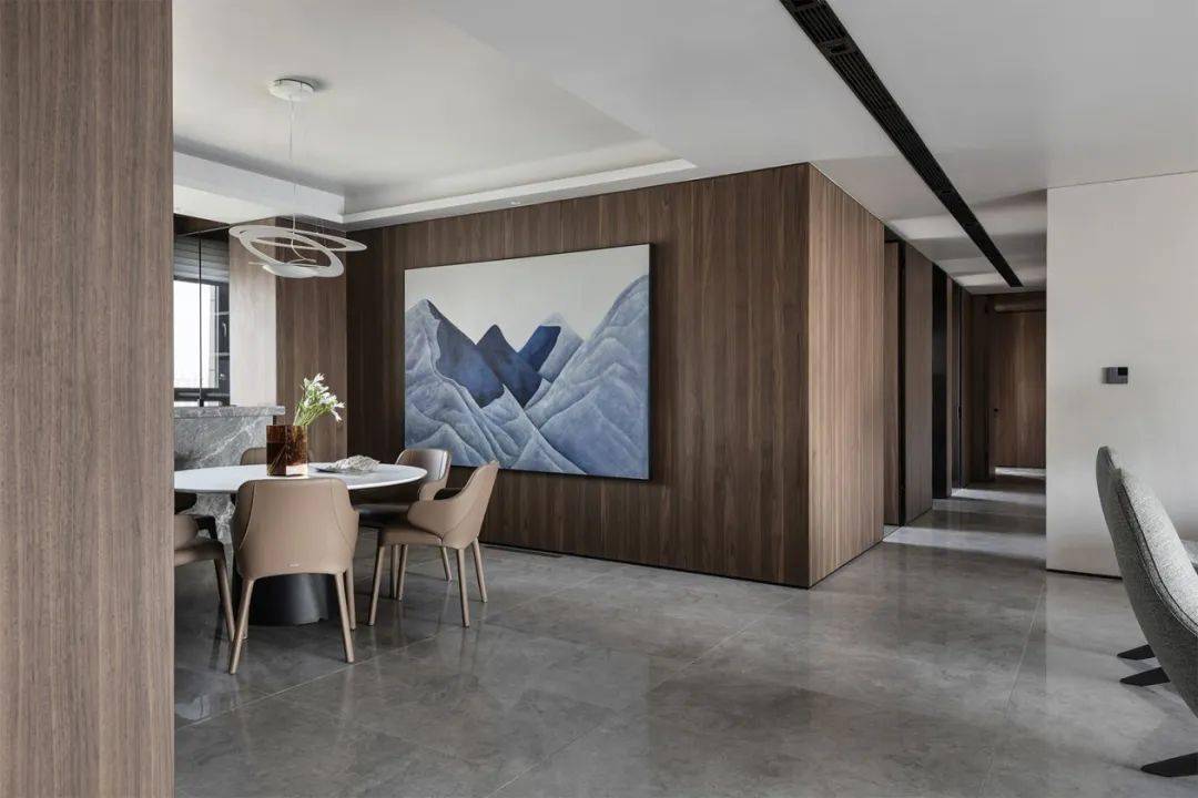 木饰面护墙板简约的高级感