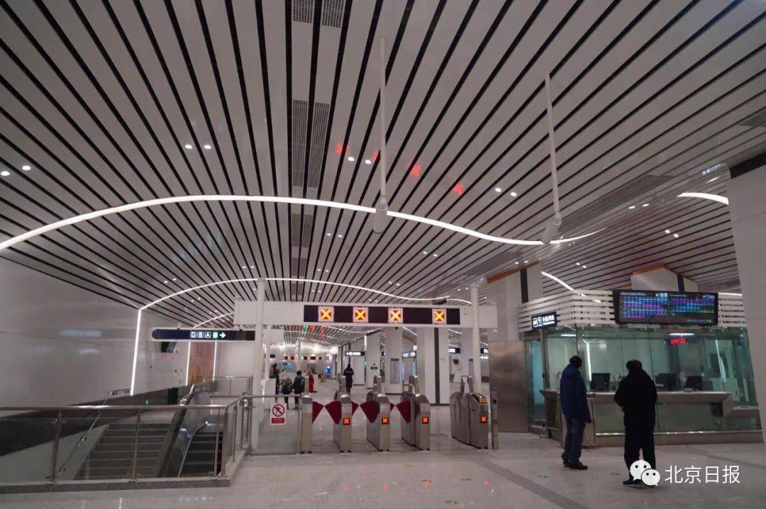 地铁房山线北延月底开通早高峰2分钟一趟