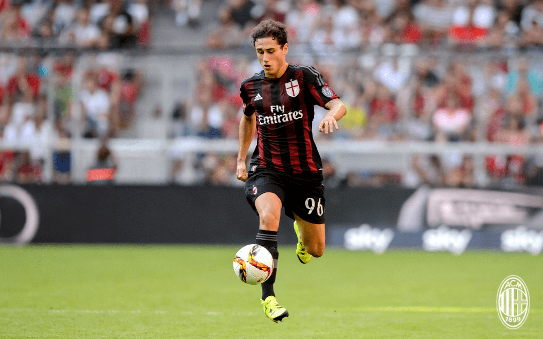 卡拉布里亚:"赤心不改真英雄!"_米兰