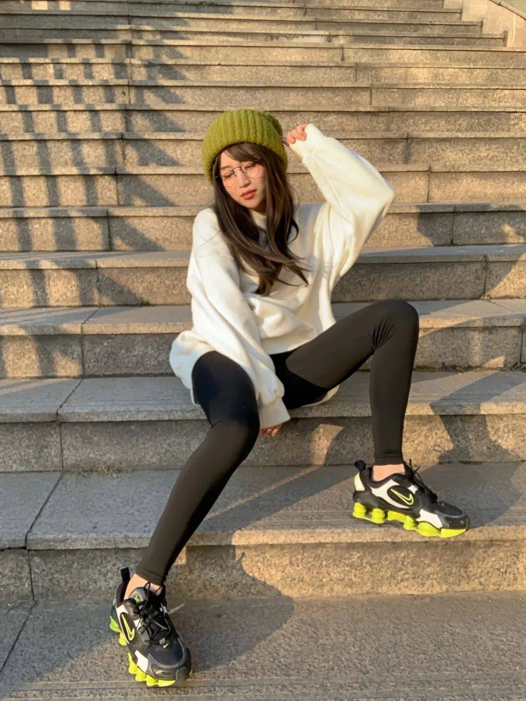 完全不会摆pose也能拍出带感照片