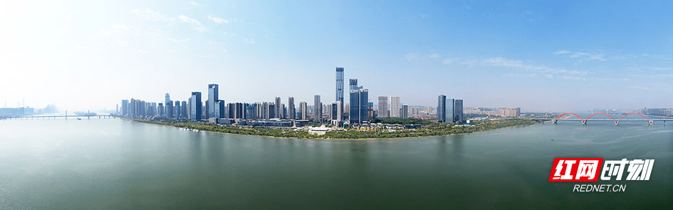 滨江新城十年蝶变 金融中心大势已成_长沙市