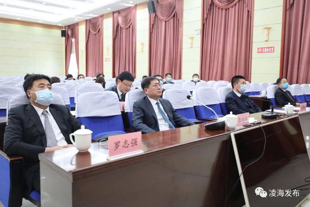 陈林松主持召开市委五届第159次常委会会议