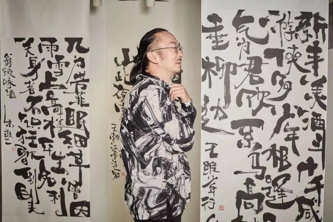 深秋小屋专访朱敬一不会画妖怪的段子手不是一个好网红