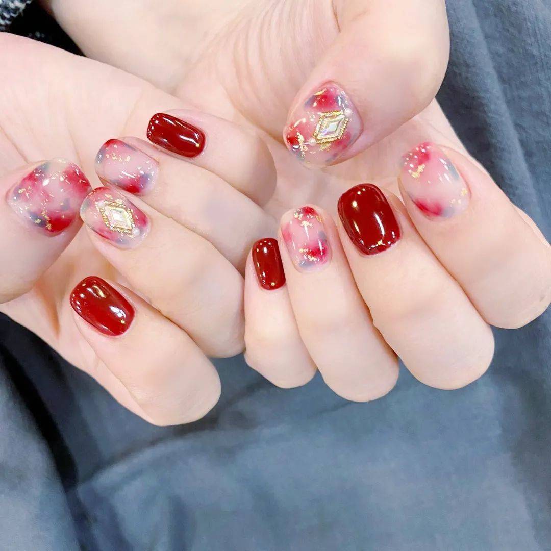 2021想旺?新年红美甲一定不能少!