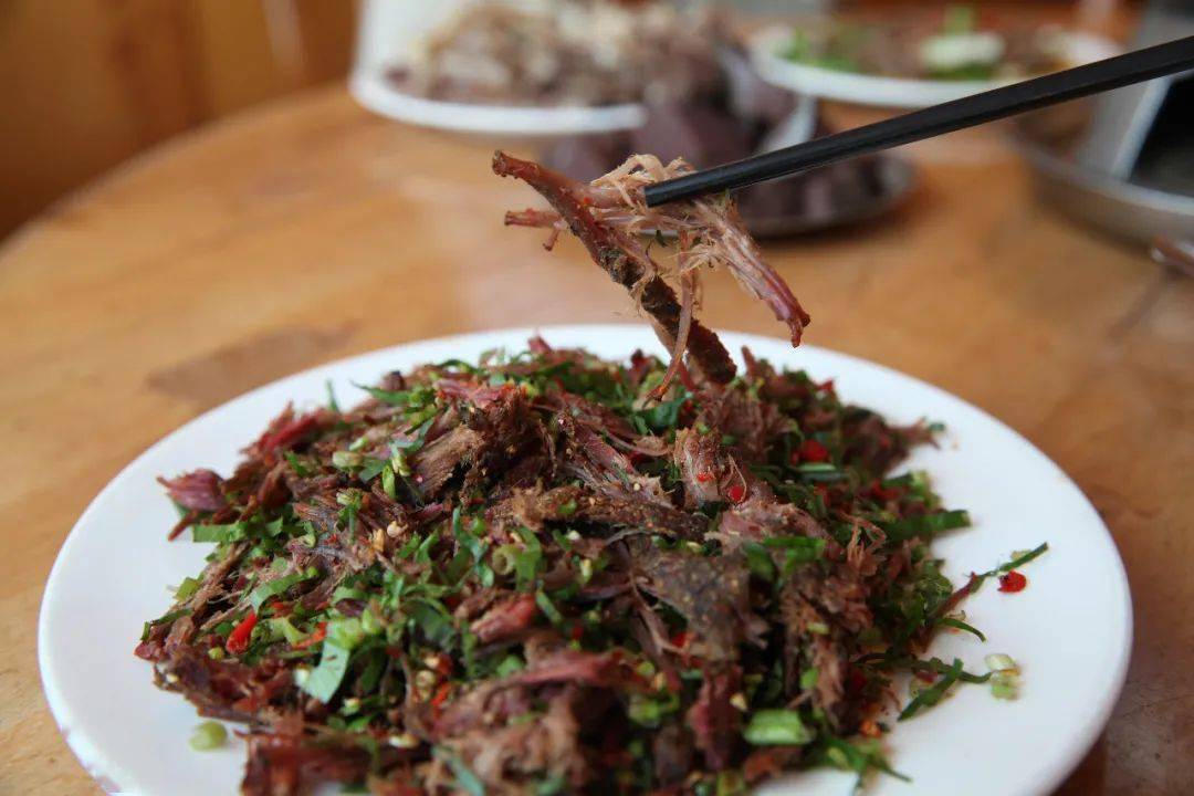 保山| 这是一条很少人去的重要旅游线路——龙陵