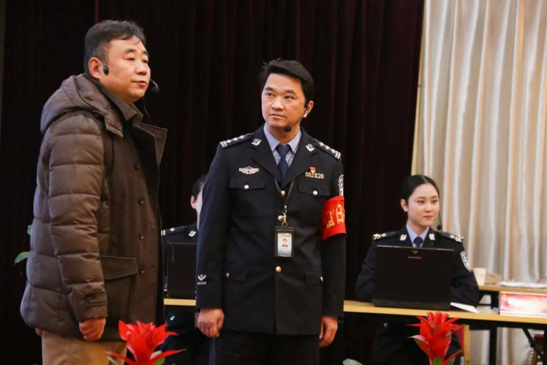 窗口先后荣获2019年宜昌市政务服务窗口"一次办成"劳动竞赛一等奖