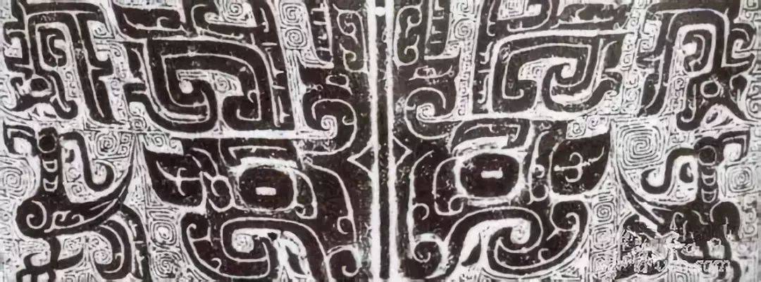 过去的门上为何总有个怪兽嘴里叼个环