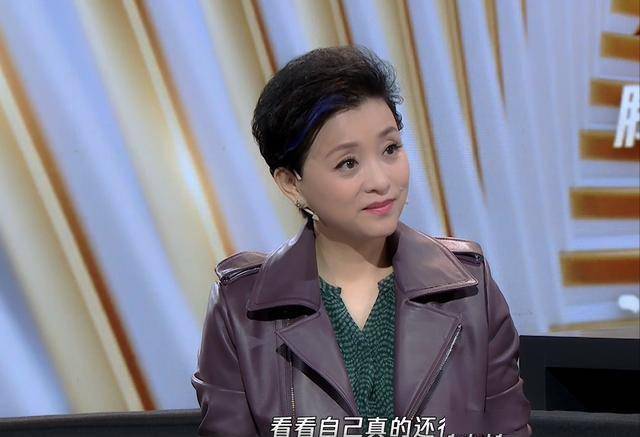 在 杨澜的《竞然如此》节目当中,cat也表达了自己的心路历程,认为自己
