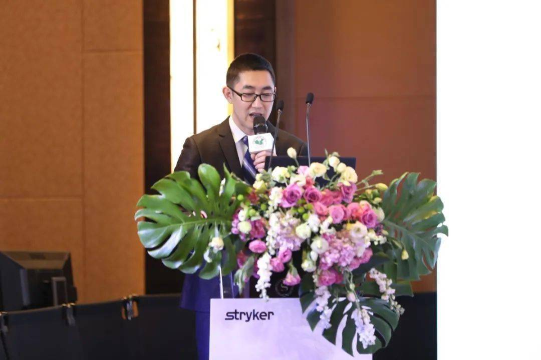 李瑞桥小脑角脑膜瘤切除术浙江大学附属第一医院叶科右侧前床突脑膜