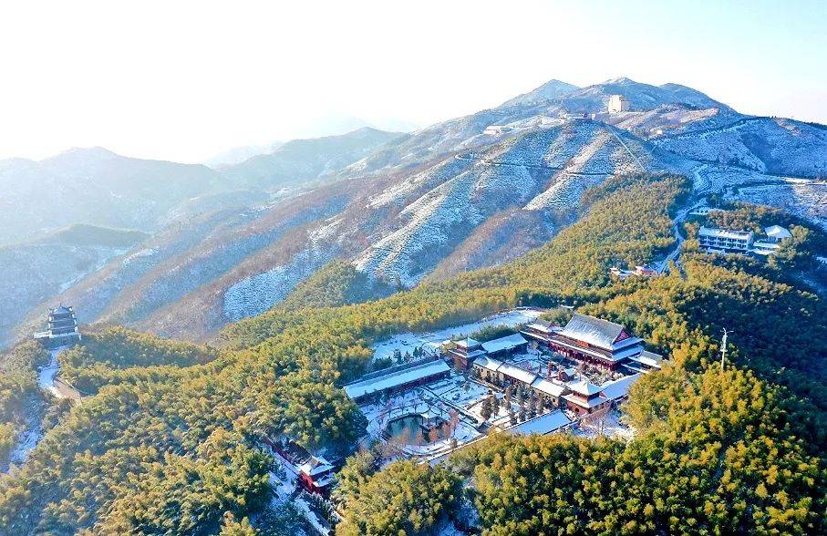 西九华山2020年岁末一场瑞雪分外妖娆!