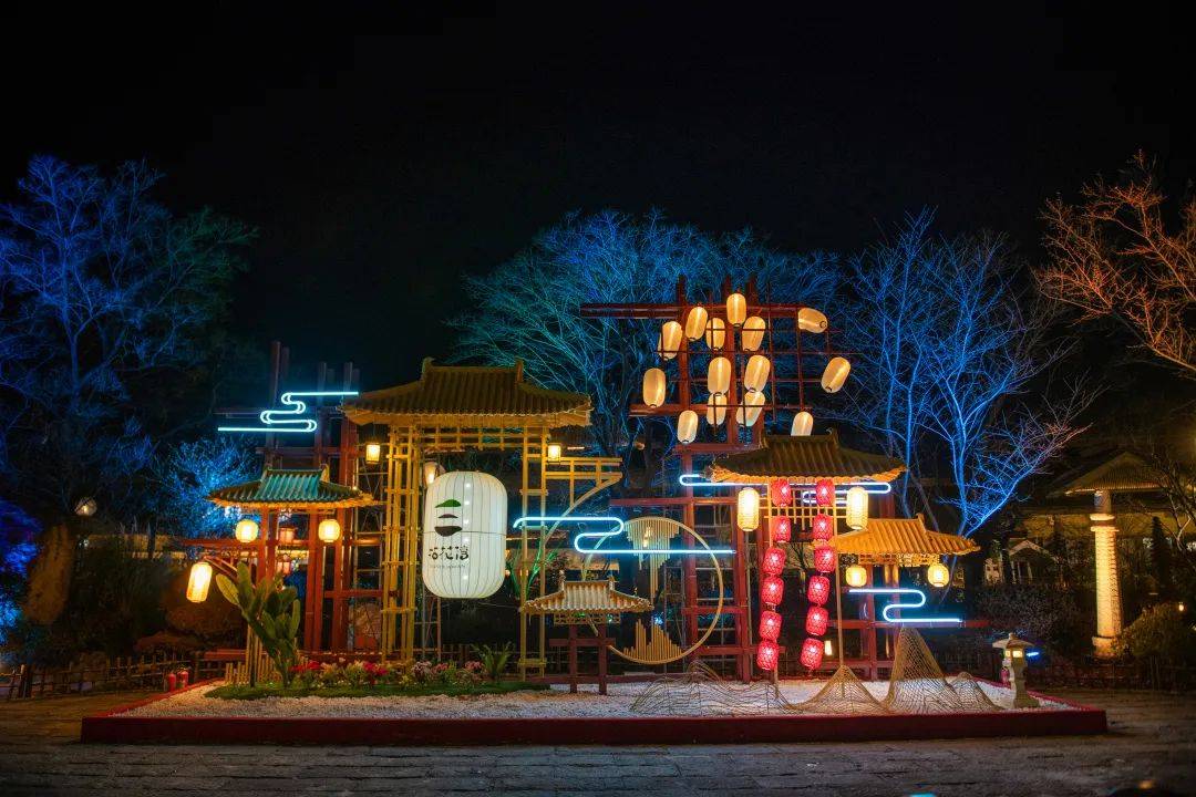 首发千年绝技打铁花惊艳亮相新年来拈花湾请你免费看