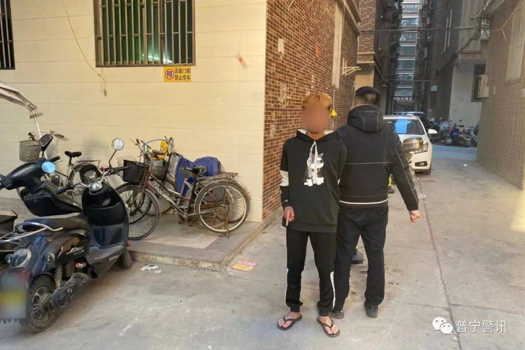 2名男子合伙盗窃电动车被普宁警方抓获