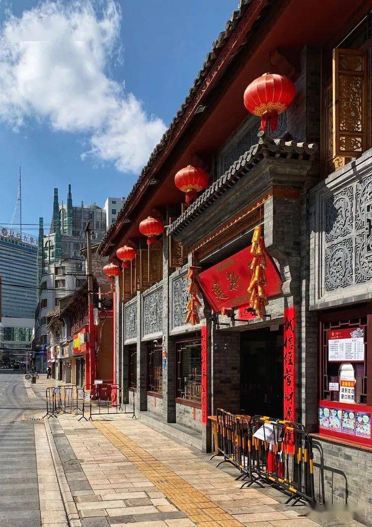 还有2天就是正月十五了,但由于全国疫情形势非常严峻,听说昆明的街上