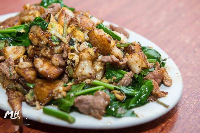 降温的2021年小编带你们尝尝棉湖花园路这道有着二十个年头的炒糕 