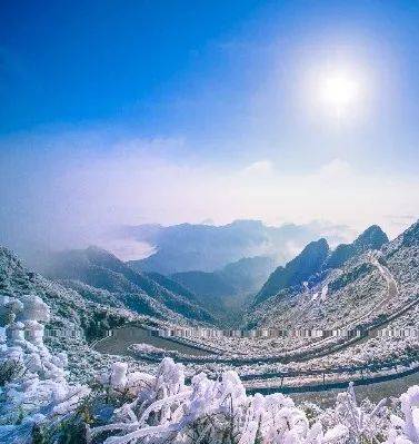 重庆秀山川河盖雪景图片