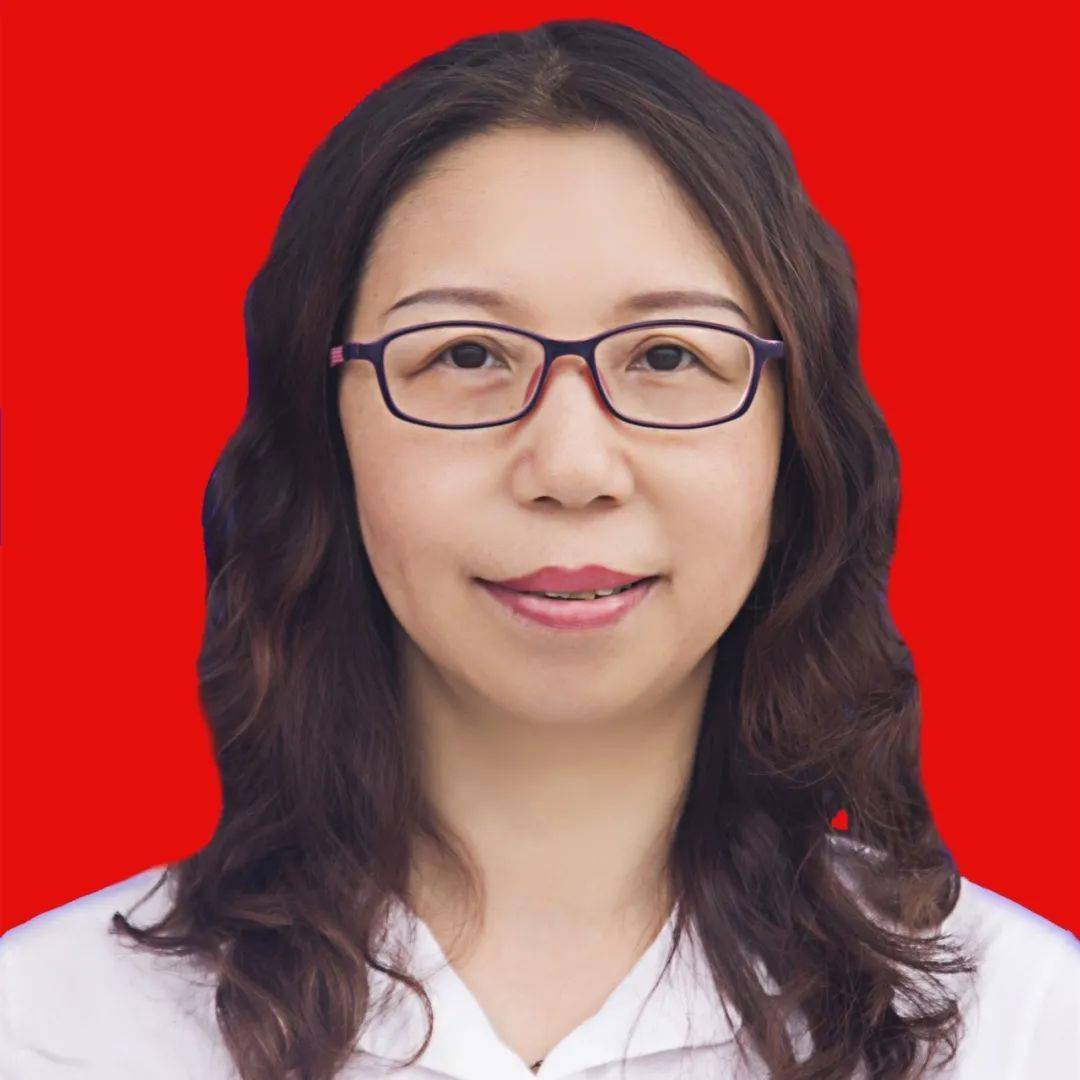 我市表彰百名劳模和先进工作者,教育系统4人上榜!_宜昌市