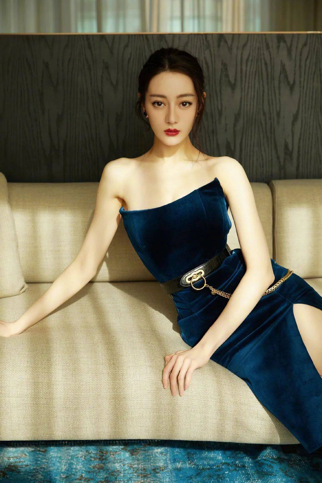 迪丽热巴2021年最新写真集
