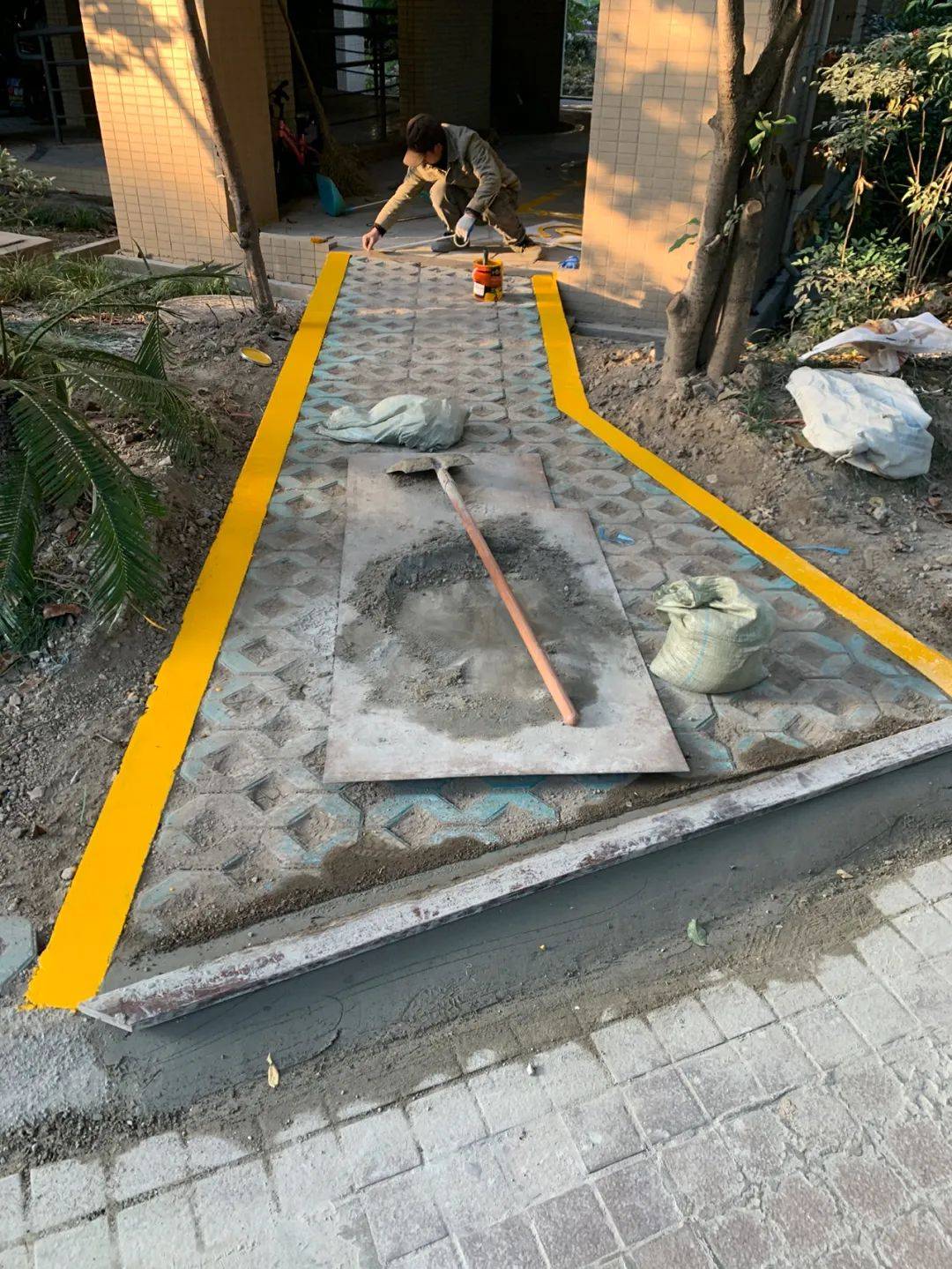 小坡道解决大问题普陀这里的微更新便民更暖心