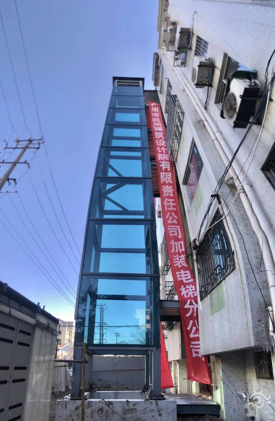 苏州这个老小区装了一部"观光梯"!_电梯