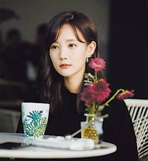 李一桐通过拍戏收获成长_沈思怡