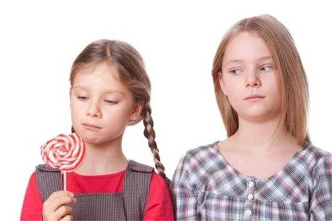 原创学霸作业写得好竟然遭到同桌暗算孩子有嫉妒心是坏事吗