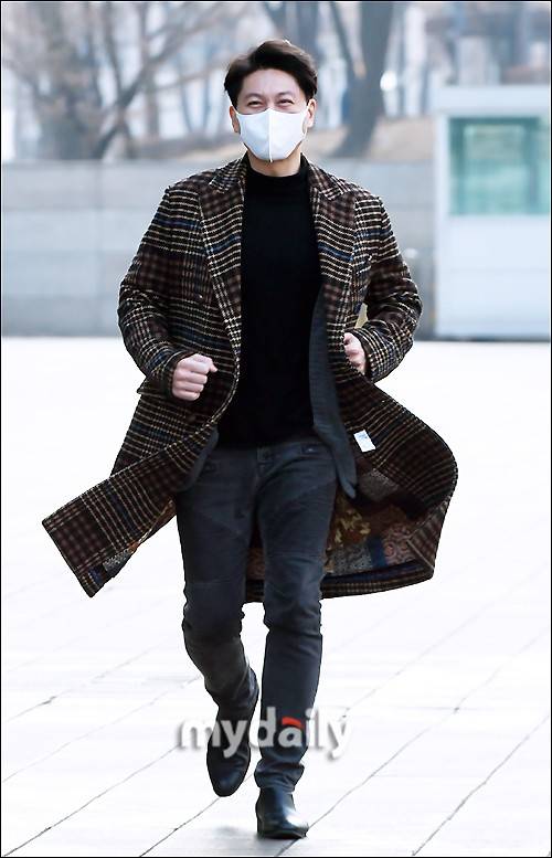 「md photo」 韩国明星夫妇朴河宣柳秀荣携手出演sbs电台节目