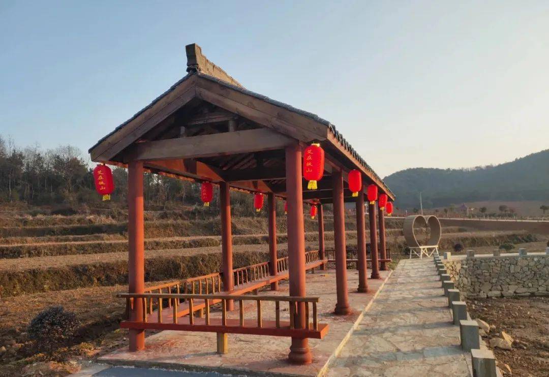 美丽蜕变高颜值华丽来袭漕河镇铁山村美丽乡村建设按下加速键