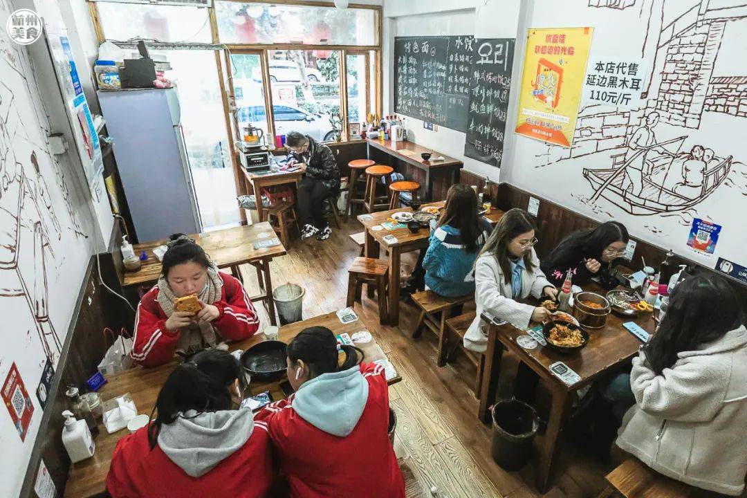 藏在中山北路上的延边小餐馆吃过的东北人直呼正宗