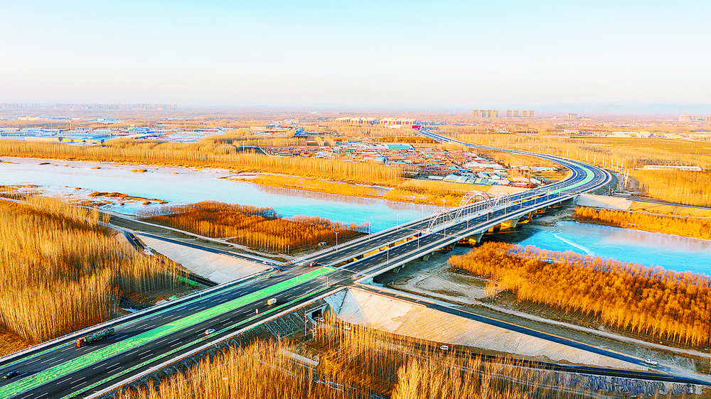 平香线南延及大辛路顺利通车.