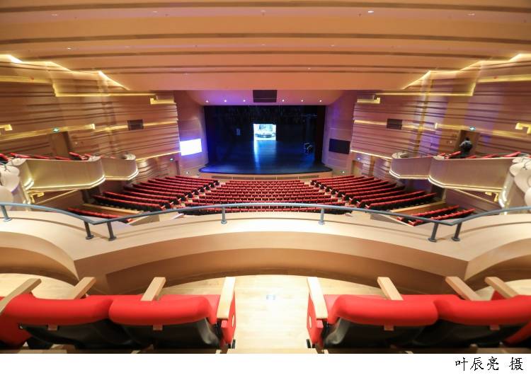 百年天蟾逸夫舞台盛装诚邀戏迷重聚,16-17日内部试演两场_剧场