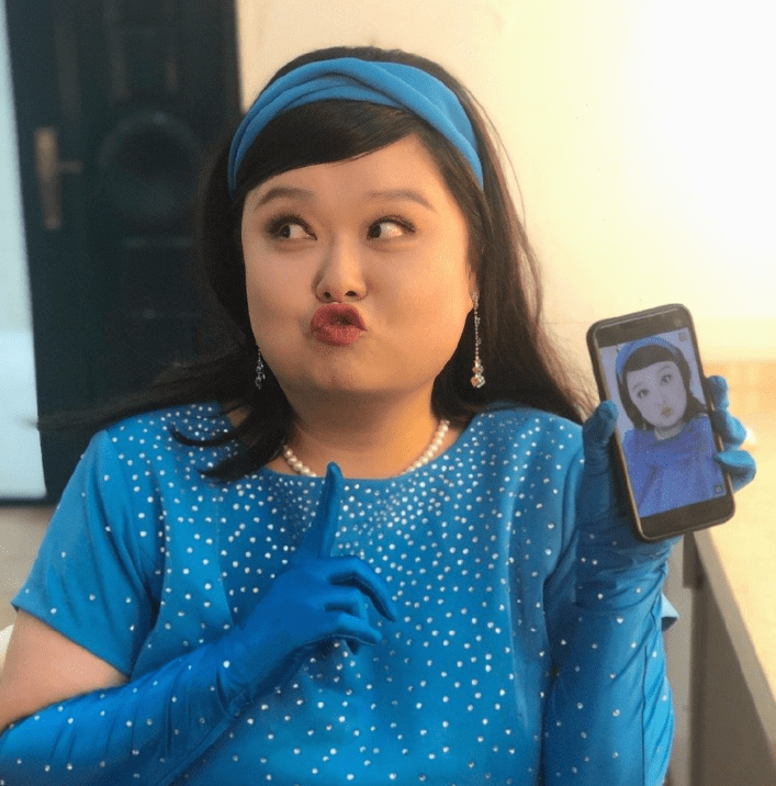 细细粒陈嘉佳定居杭州一心当起美食主播还在厨房弄了个直播间