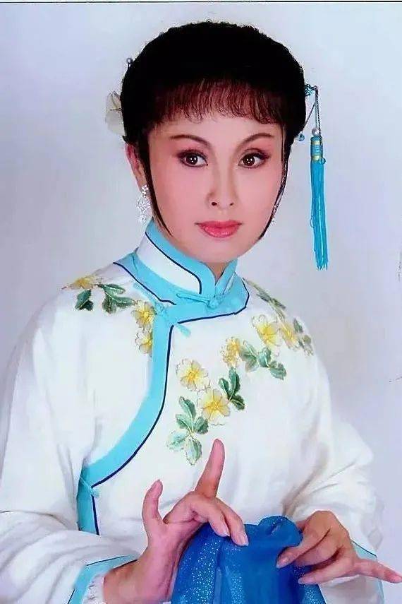 梅派黄韵跟随梅派传人进入锡剧世界