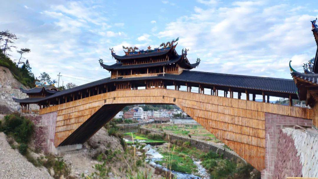 基尼斯纪录!泰顺三魁廊桥获评中国单孔跨度最长的木拱廊桥