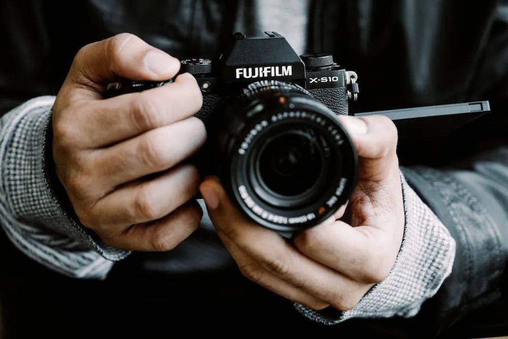 谁是instagram上被点赞最多的相机?