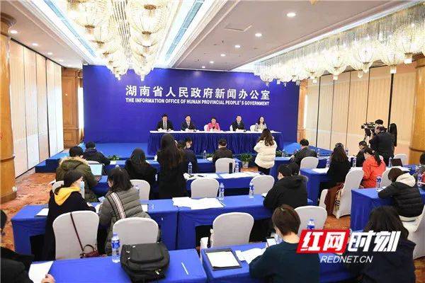 020年GDP_中国gdp2020年(3)