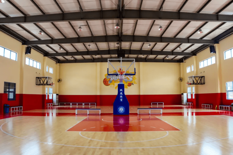 2600㎡全国最大的洛克公园篮球馆正式营业啦快来打卡