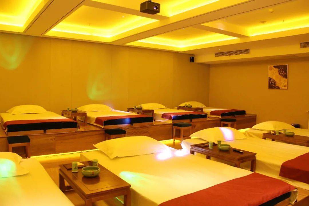 在恩施,想要五星级酒店般的沐足感受?来这里._足浴