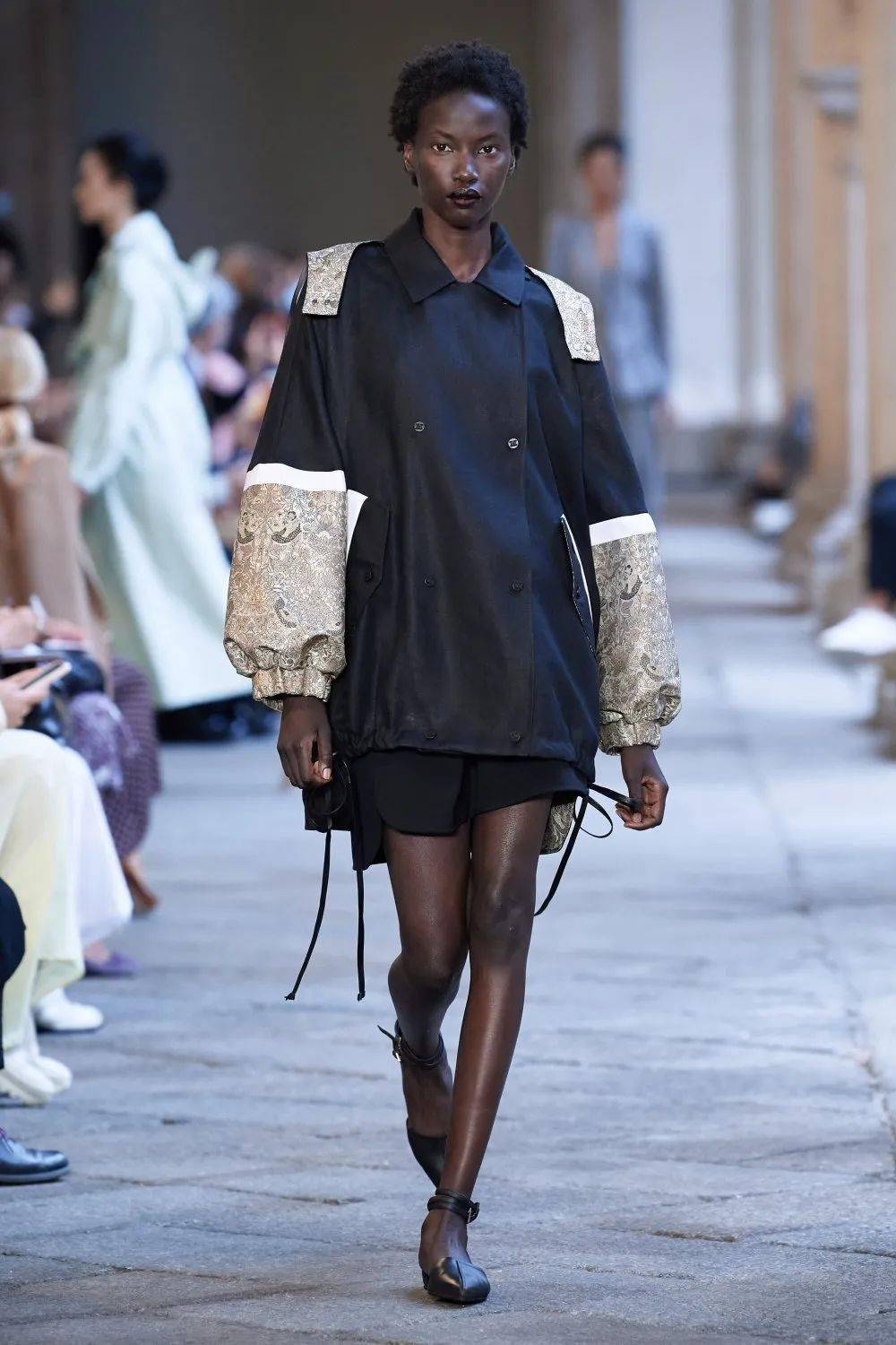 maxmara2021年春夏高级成衣发布秀