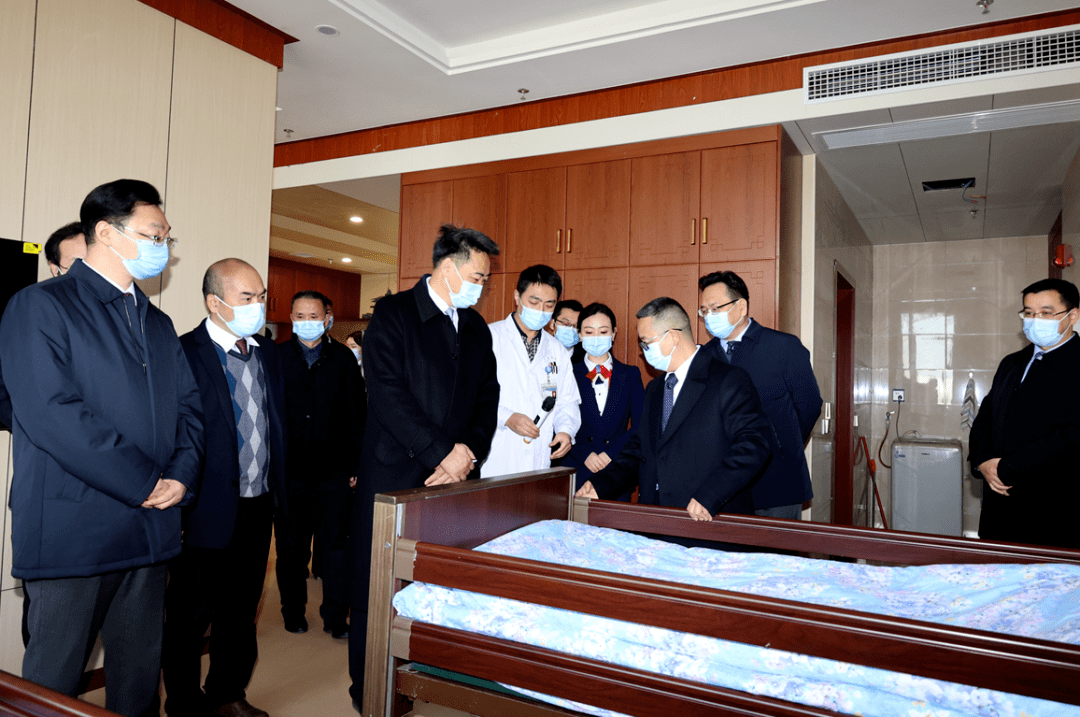 關于瀘州醫學院附屬醫院代掛提高就醫效率的信息