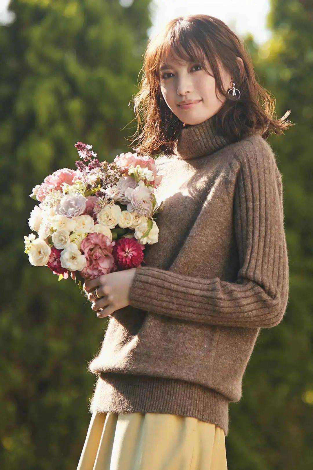 30代轻熟风 宫田聪子的姐系穿搭