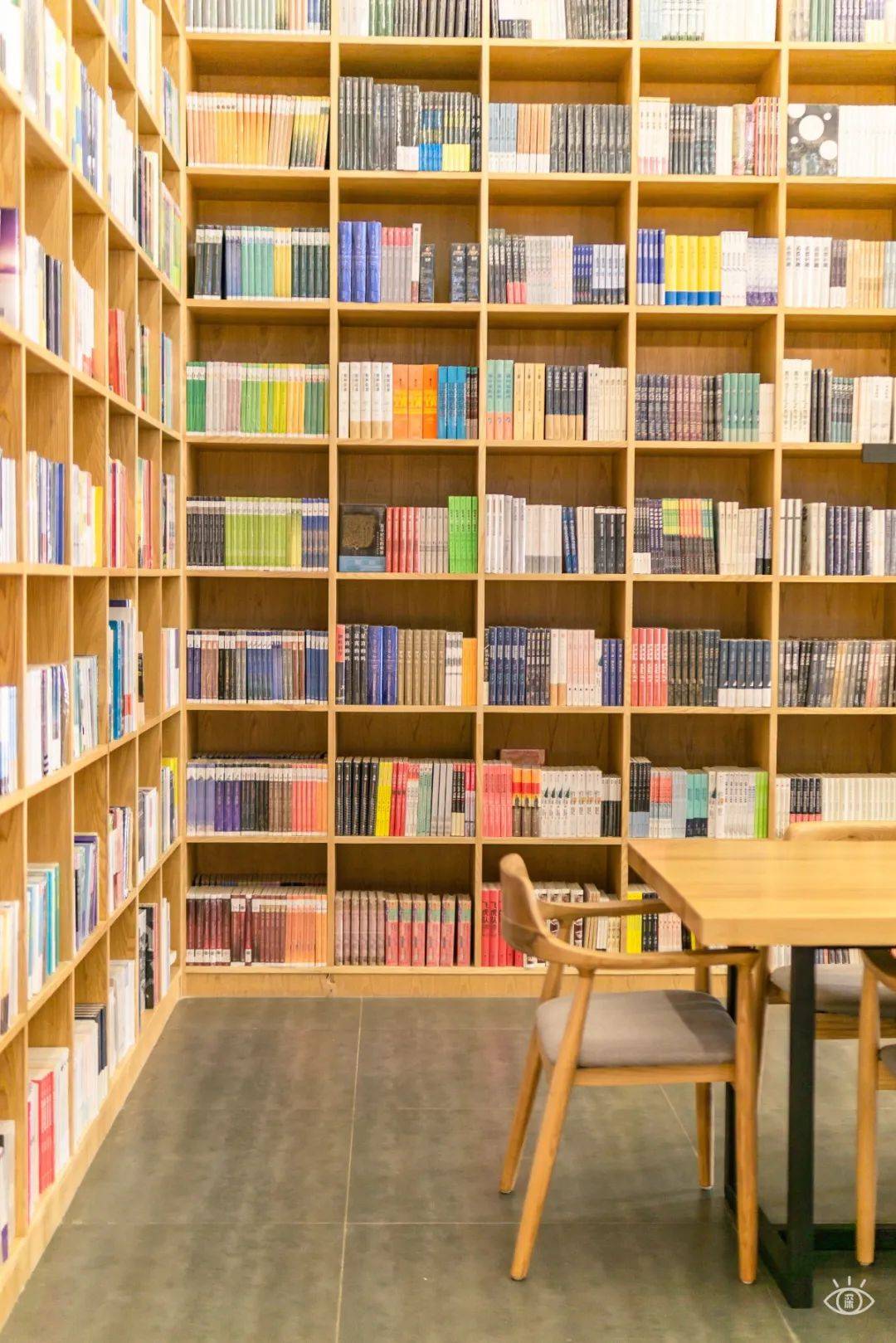 深圳湾玻璃书吧超美