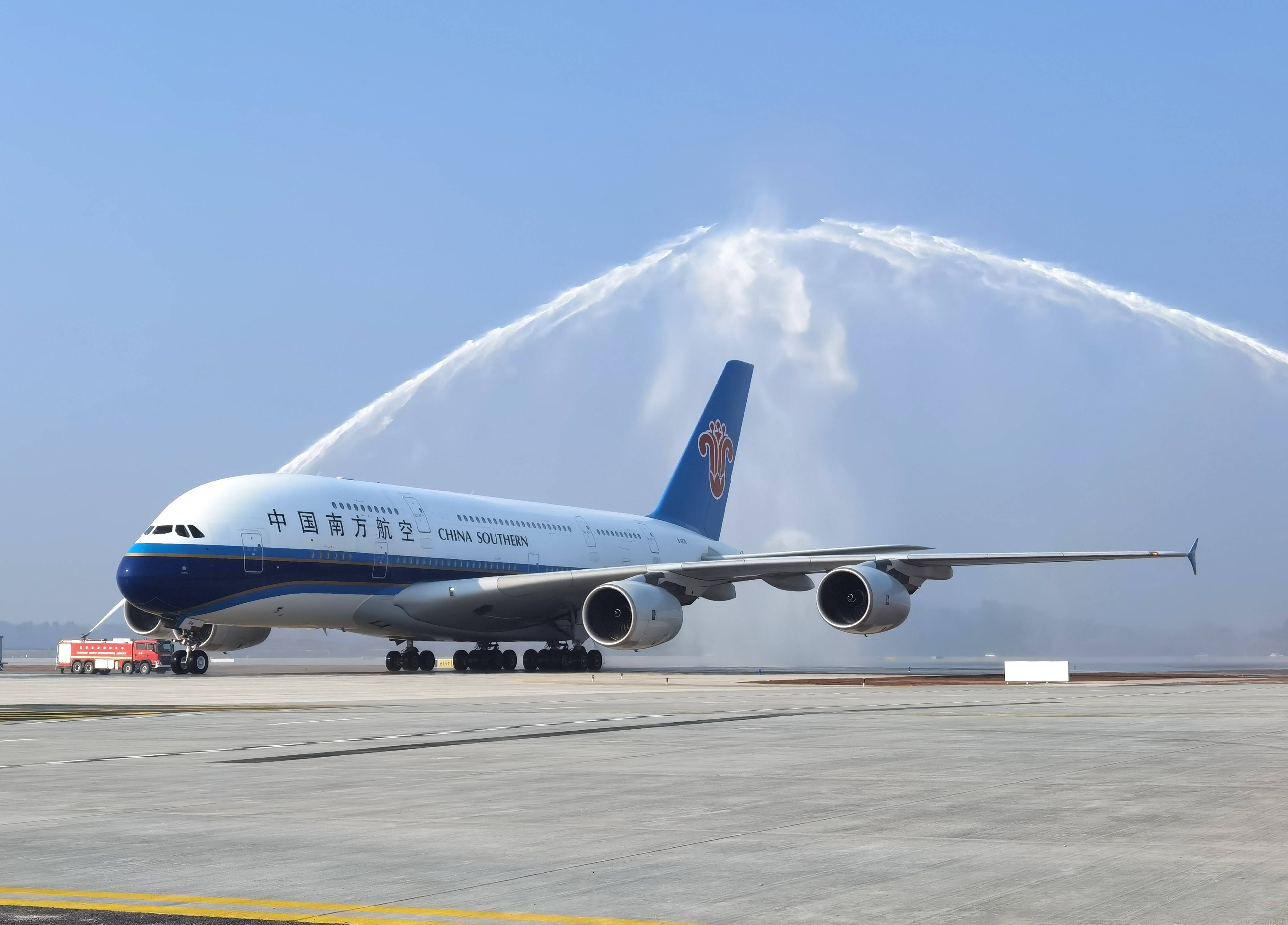 成都天府机场首次真机试飞为全国第三个拥有双机场的城市