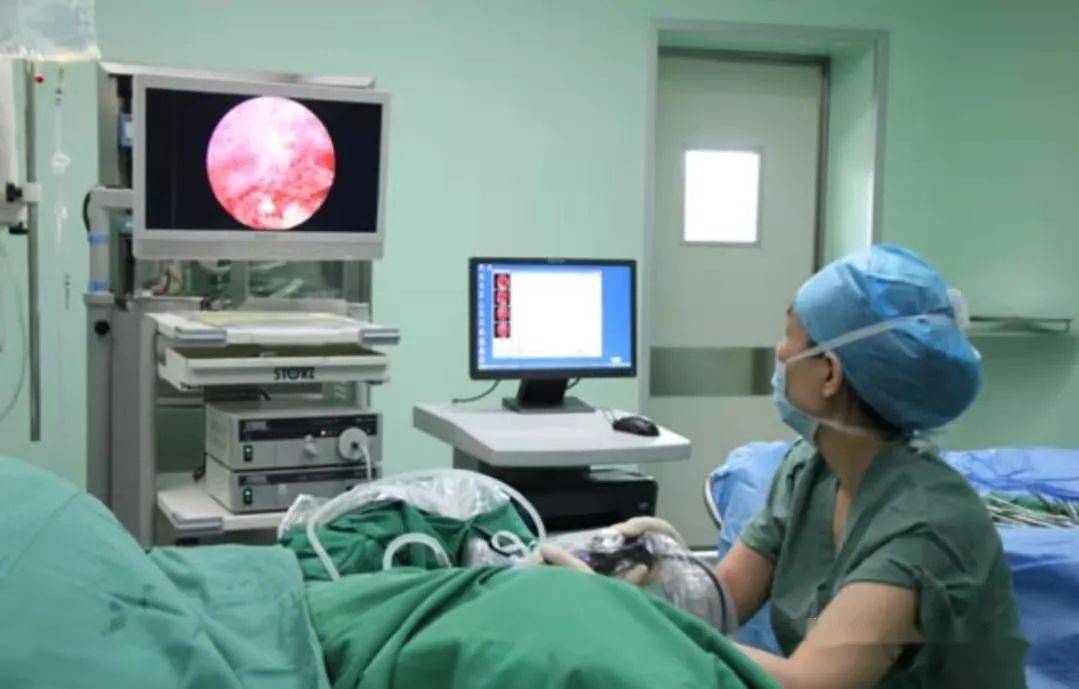 宫腔镜检查是一种运用纤维光源内窥镜进行子宫腔内检查和治疗的一项新