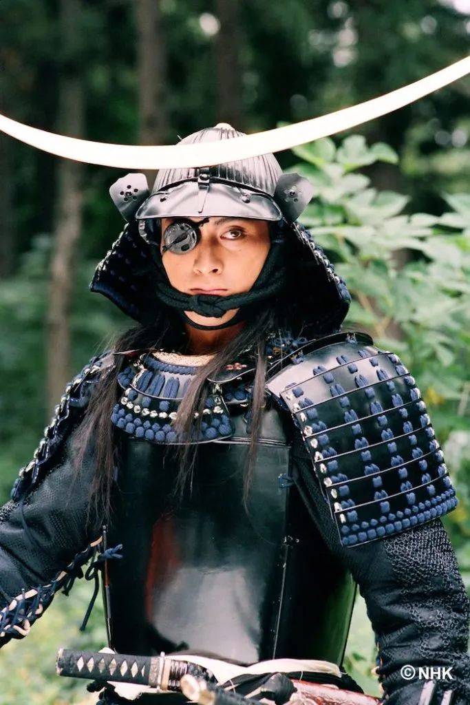 造型华丽的铠甲,大河剧武将们的「金钟罩」