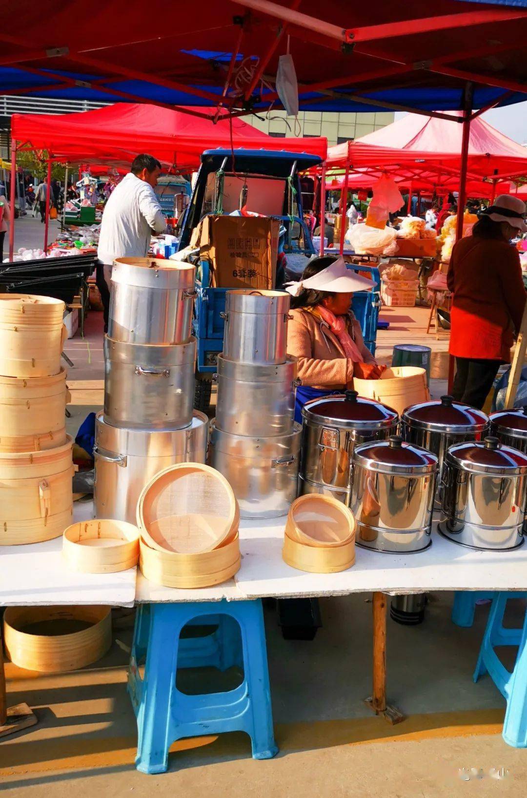 百姓生活2021年第025期农民街头随拍