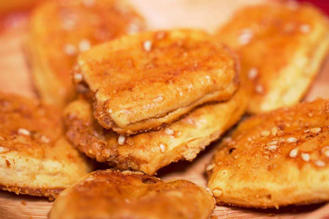 传统年饼必须是手工制作的才好吃咁又未必