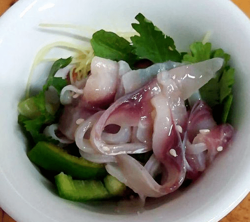 糯  五华高山红薯 养殖在美丽山水间的草鱼 经过纯熟的刀工 五华鱼生