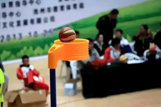 荷球与郑大的情缘_运动