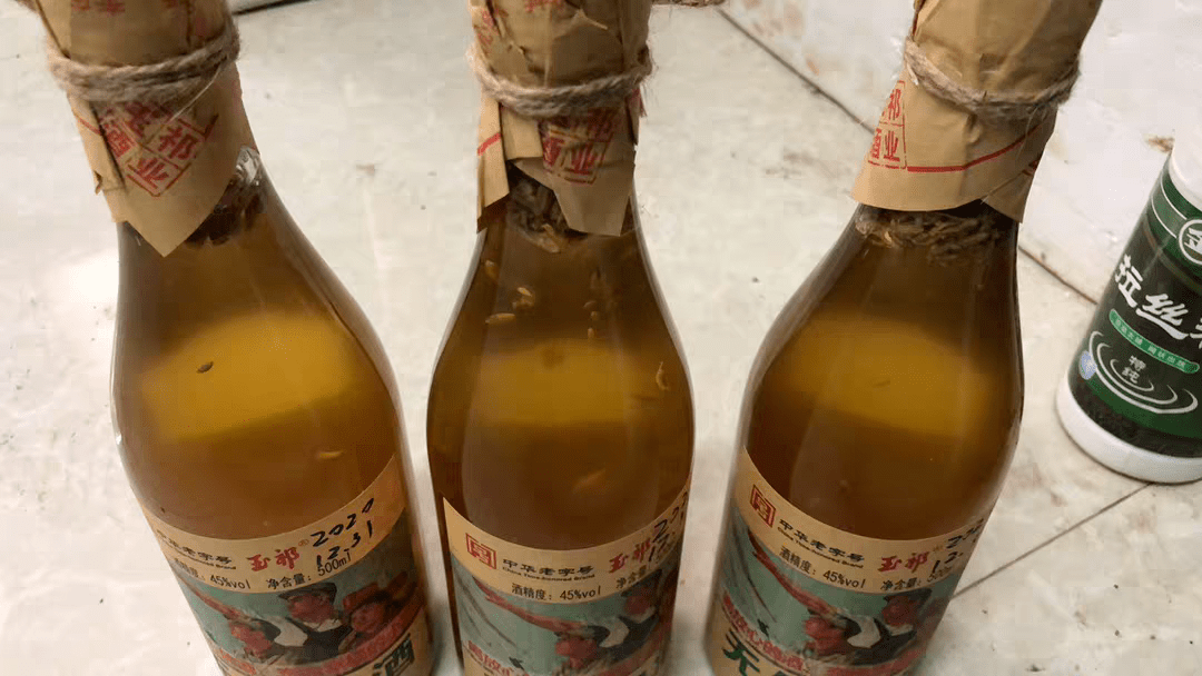 自制钓鱼小药香虎酒仅需2种材料再也不担心烧手