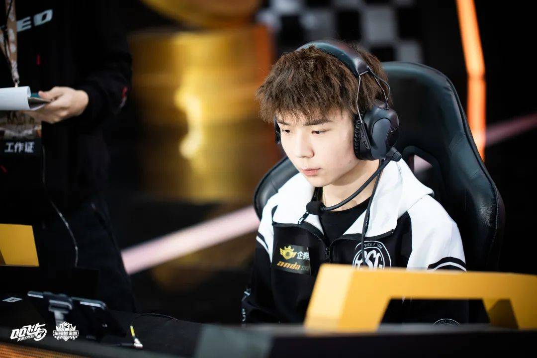 恭喜rngm云海再获赏金车神qq飞车手游赛事